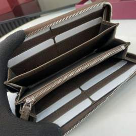 Picture of Gucci Wallets _SKUfw190199844fw